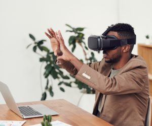 THE DECISION – L’AFTER : La Réalité Virtuelle comme nouveau lieu de travail